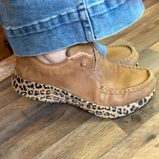 Twisted X Women's Cheetah Ultralite Feather X Shoes WCAU028