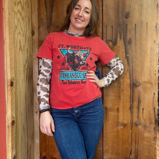 Panhandle Ladies Buffalo Graphic Tee in Rust LW21T08557
