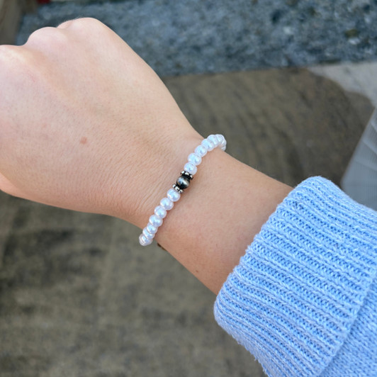 White Pearl & Faux Navajo Spacers Stretch Bracelet BB04165-SBPL-2