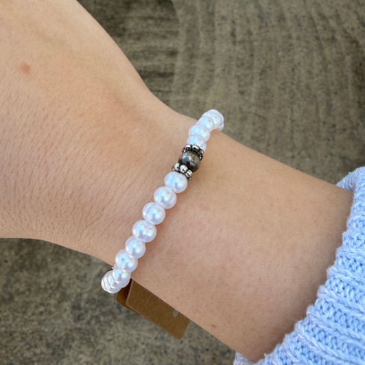 White Pearl & Faux Navajo Spacers Stretch Bracelet BB04165-SBPL-2