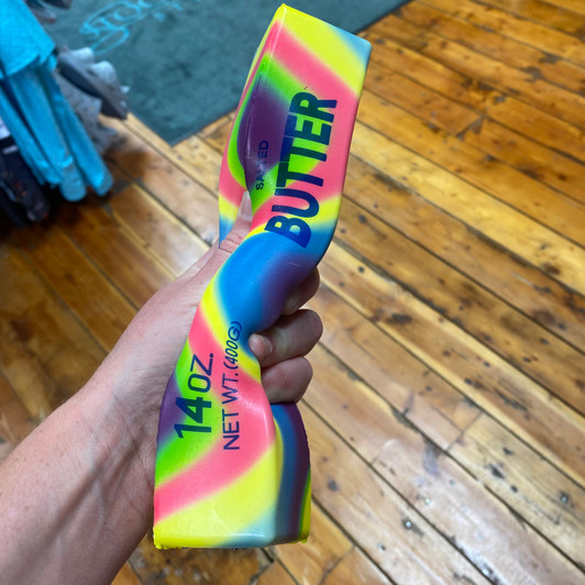 14oz Giant Rainbow Butter Squishy