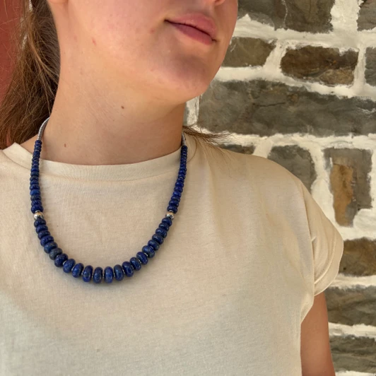 22” Graduated Lapis Necklace NEC-STE-095-LAP