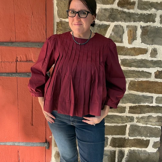 Burgundy Pin Tuck Puff Sleeve Blouse IT19647