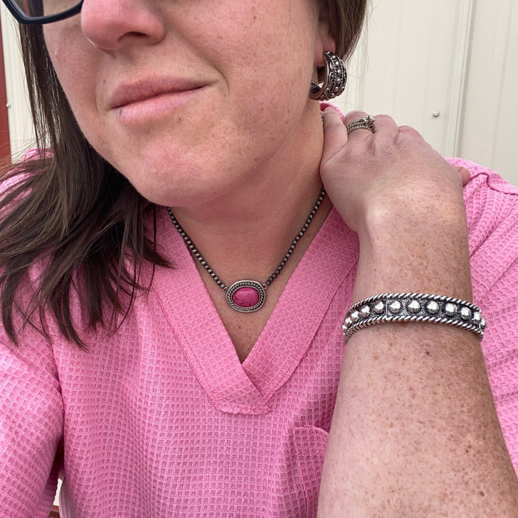 Faux Navajo Pearl and Rope Border Stretch Bracelet