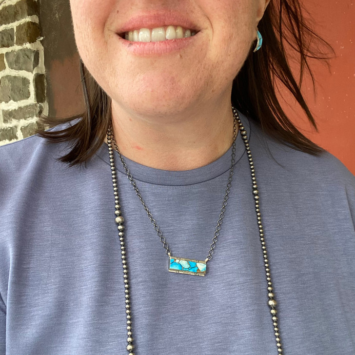 Navajo Handmade Ice Blue Dahlia Bar Necklace