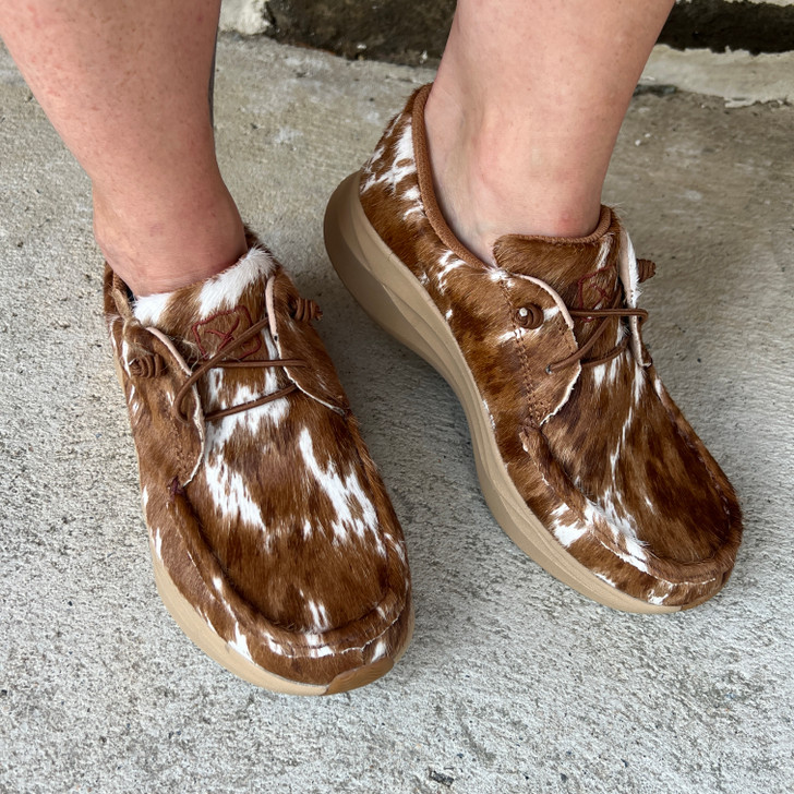 Twisted X Women's Brown Hide Feather X Casual Shoe WCAU030