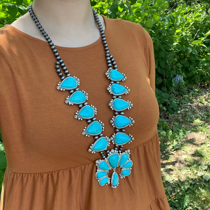 Chunky Turquoise and Faux Navajo Squash Blossom Necklace 731657