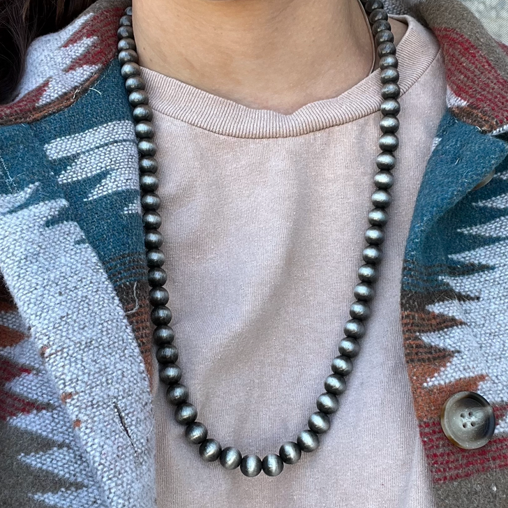 silver star jewelry- old town Scottsdale- Arizona- authentic jewelry-  southwest jewelry- turquoise jewelry- Sterling Silver Navajo Pearl Necklace  040523- silver pearls- Navajo Pearls-silver jewelry- Arizona jewelry store-  jewelry store near me