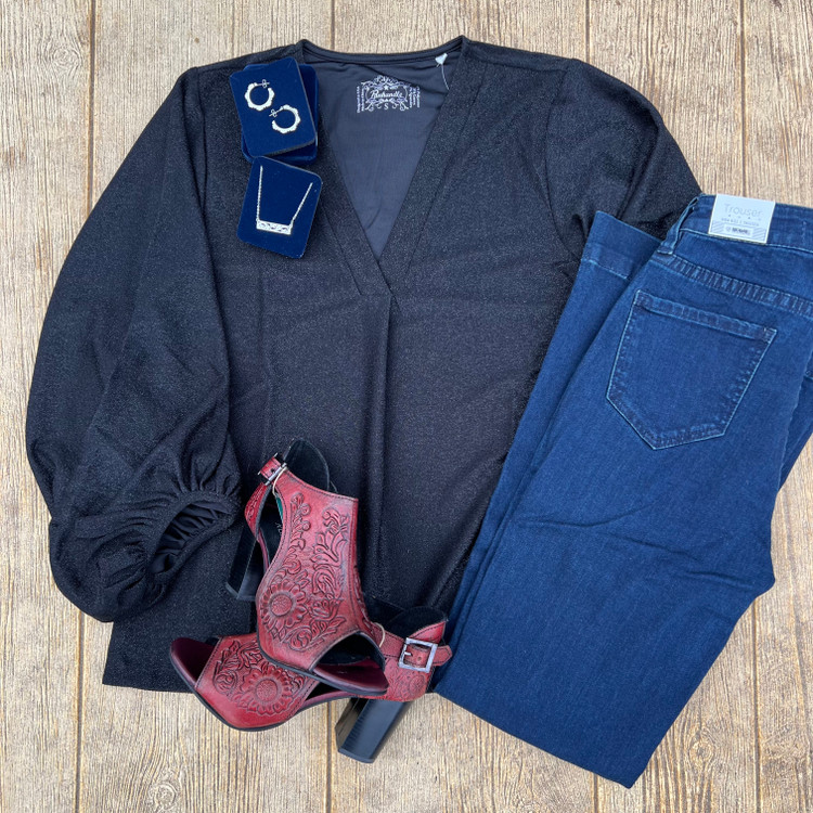 Ladies Glitter Holiday Outfit of Day