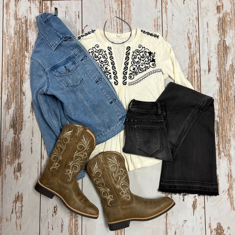 Women's Black Friday Outfit of the Day