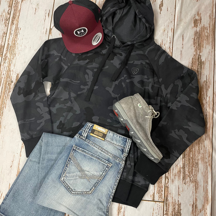 Men's Casual Camo Outfit of the Day 