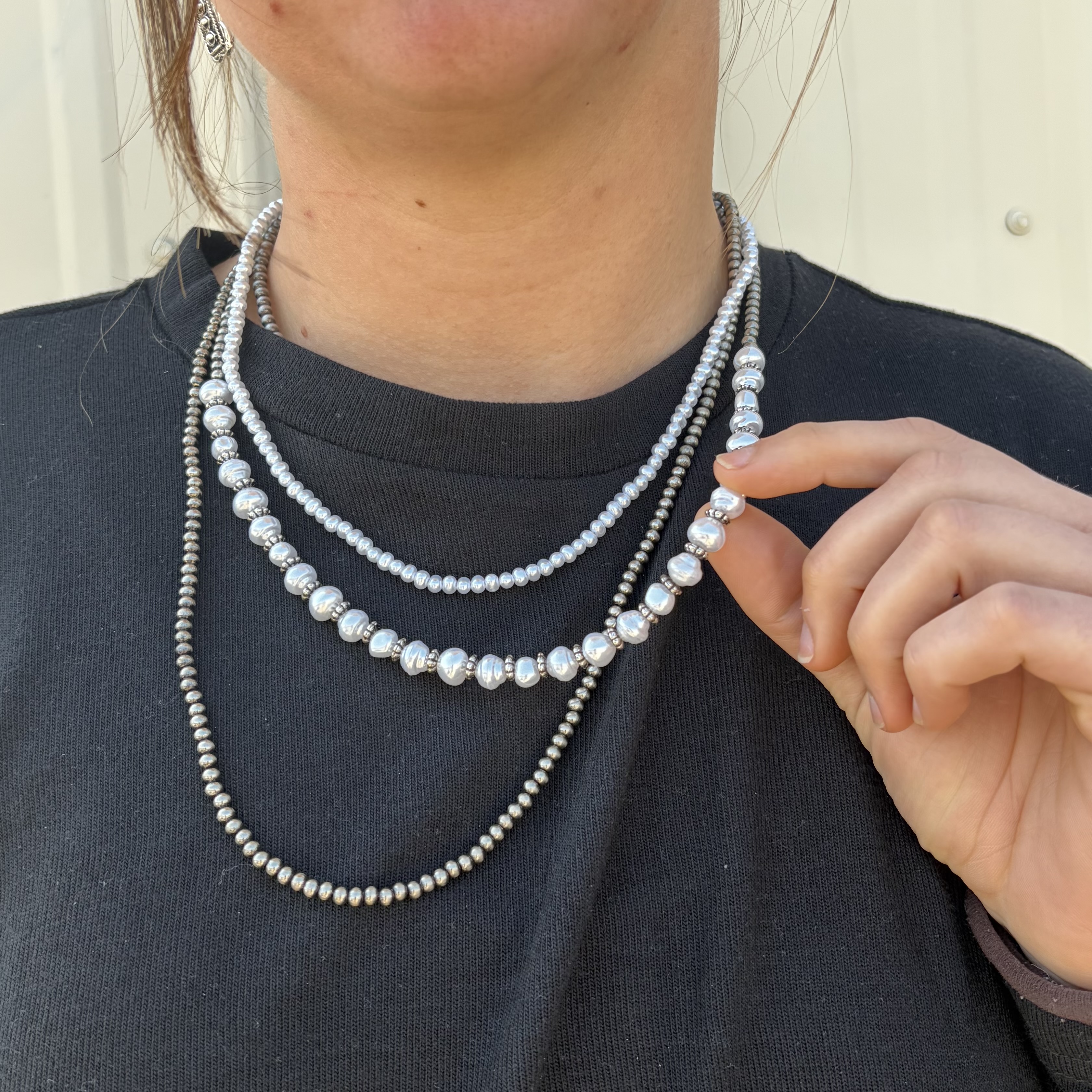 Triple Strand Mixed Faux Navajo & White Pearl Necklace - Stockyard