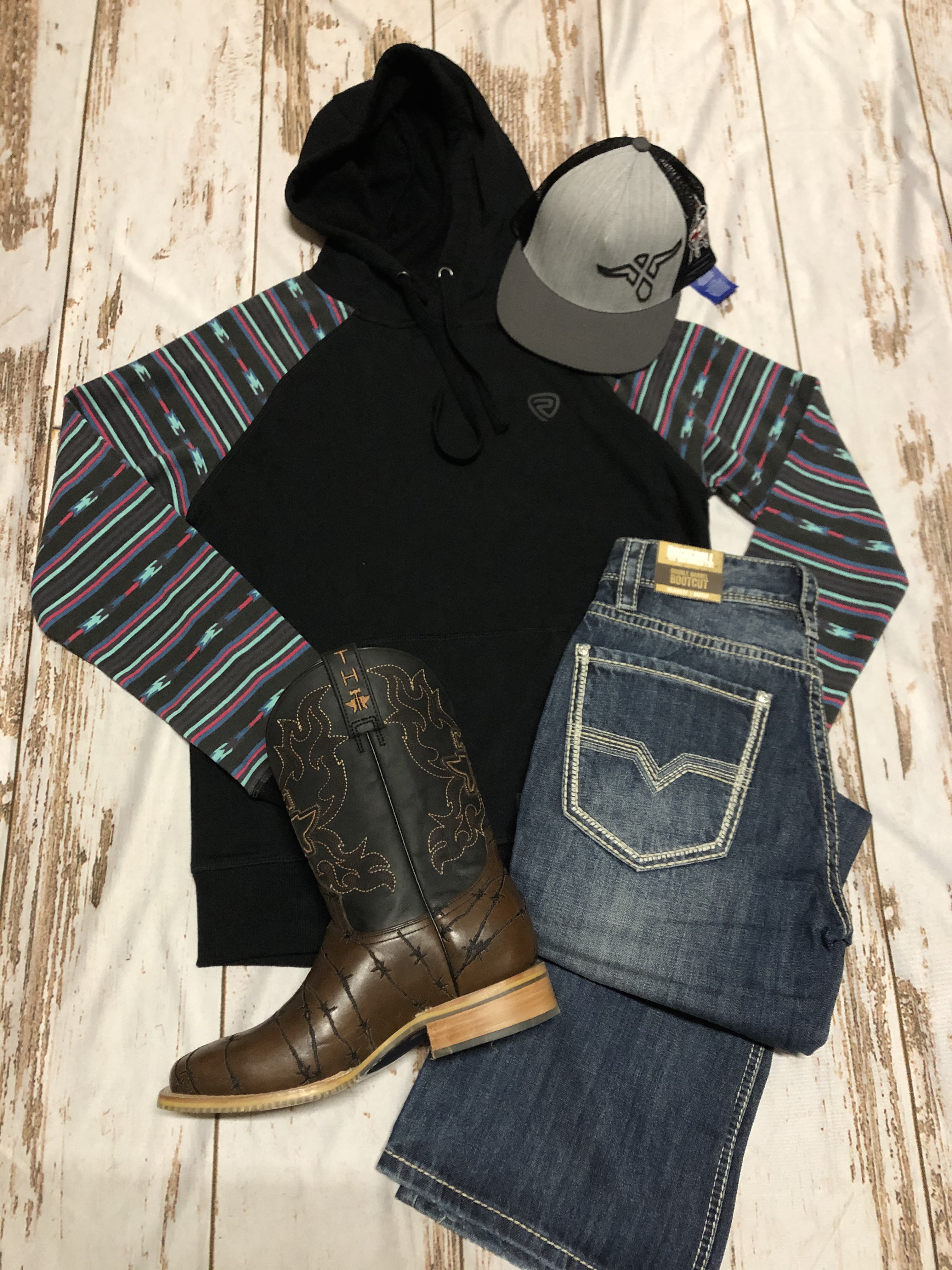 Punchy Casual Style in Missouri - YLF