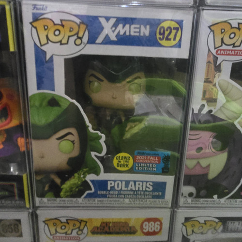 X-Men - GLOW POLARIS #927 X-Men - GLOW POLARIS #927