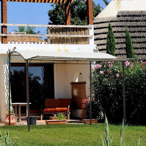 Outsunny 3 x 2.5m Metal Pergola With Extended Shelter In Cream White