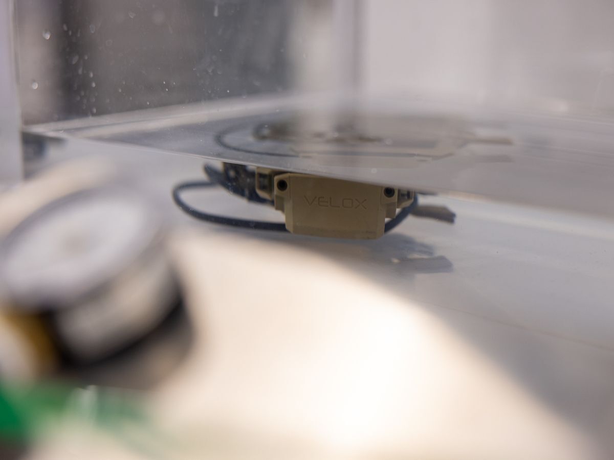 Immersion tank testing equipment