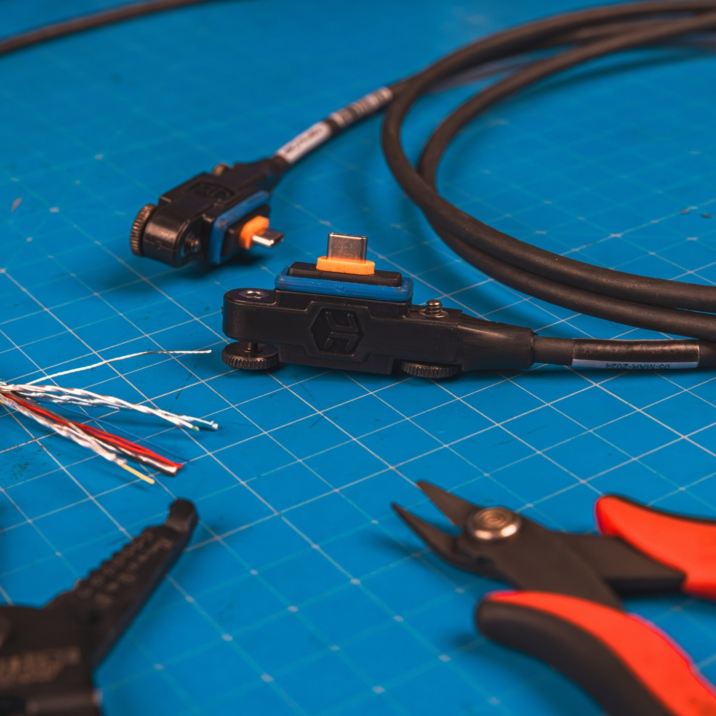 Juggernaut.Case specialty cable integration