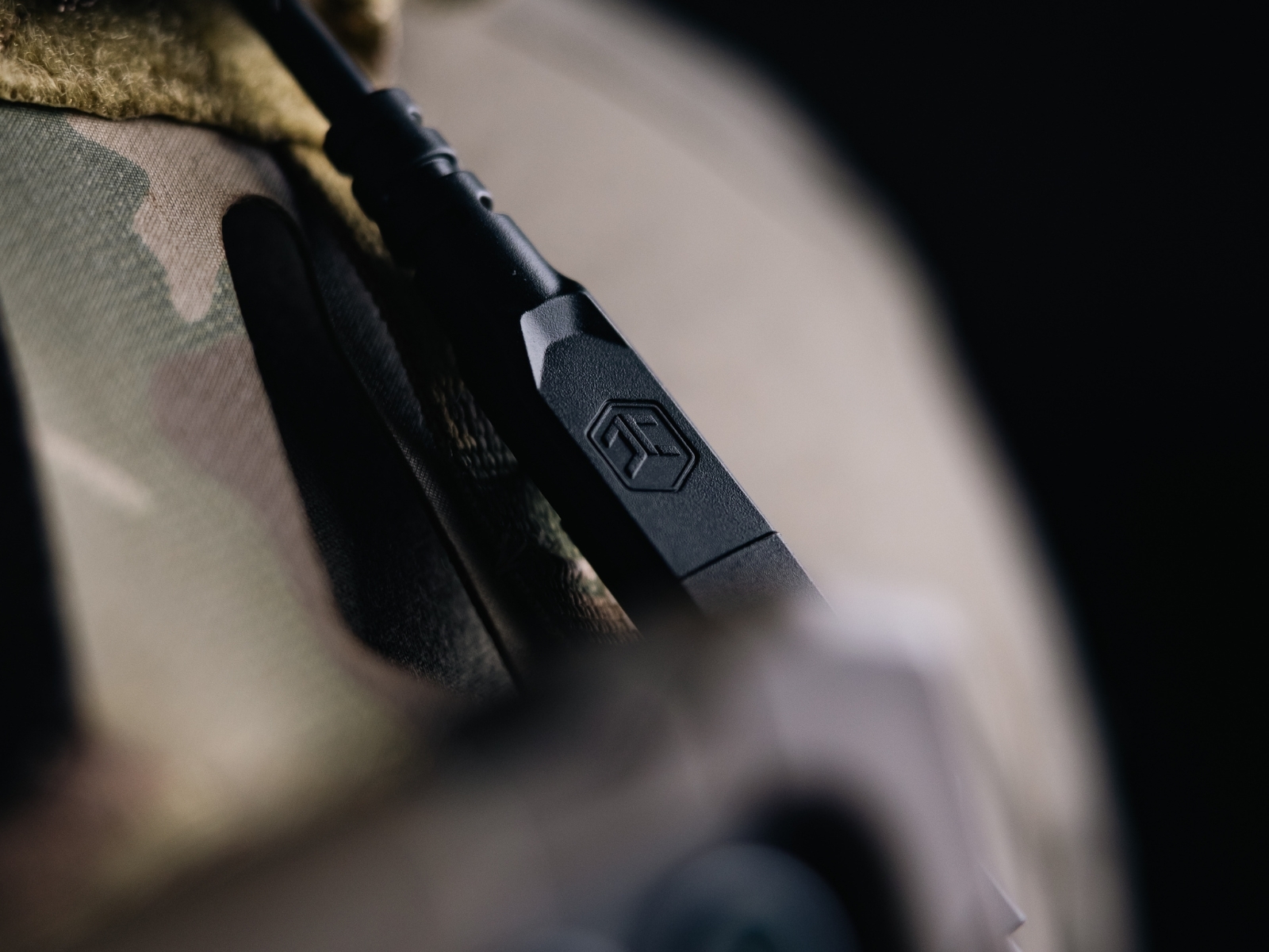 Juggernaut Case Power Delivery cable system detail
