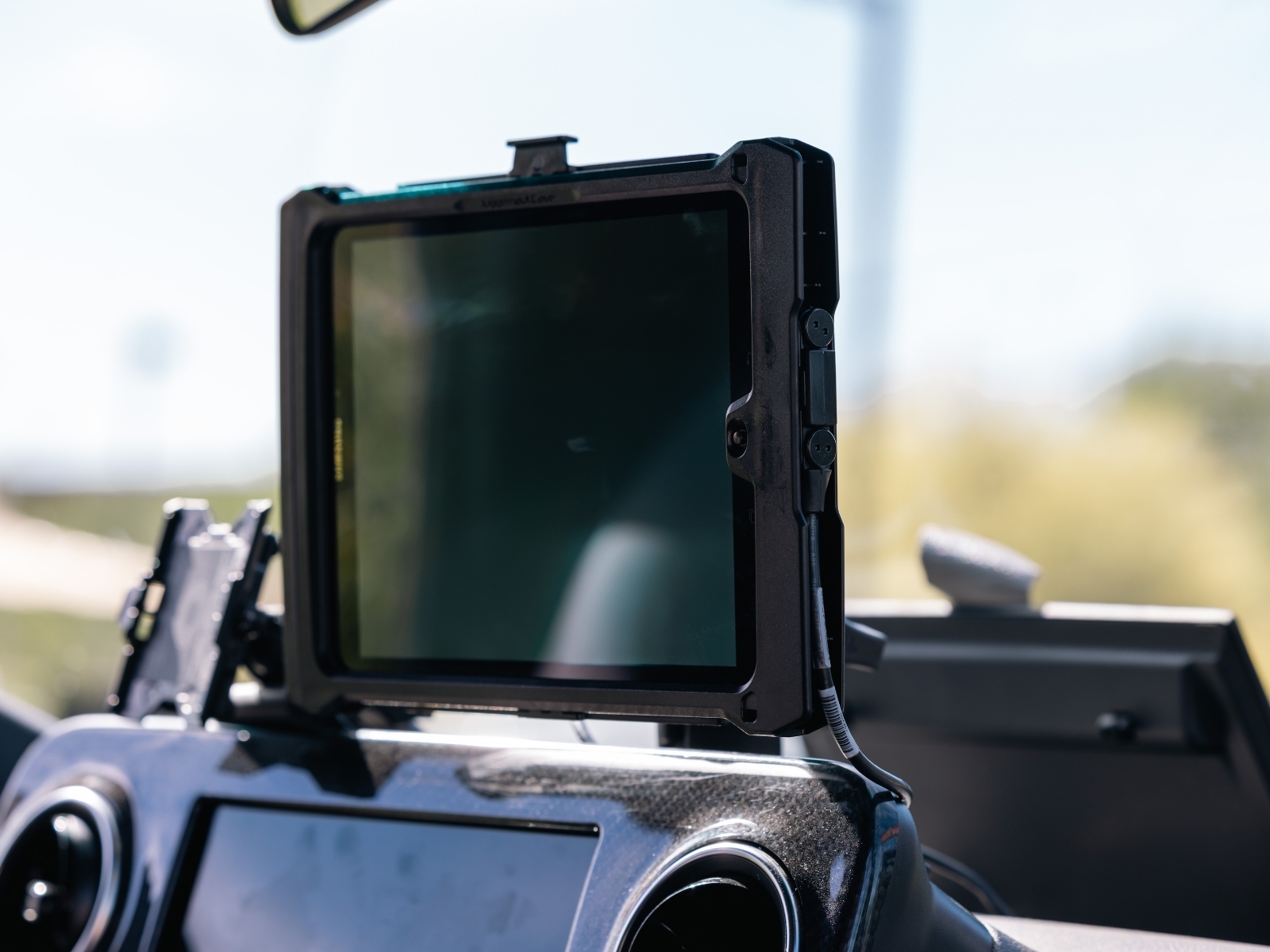 Juggernaut.Case Vehicle Tablet Mount installed configuration