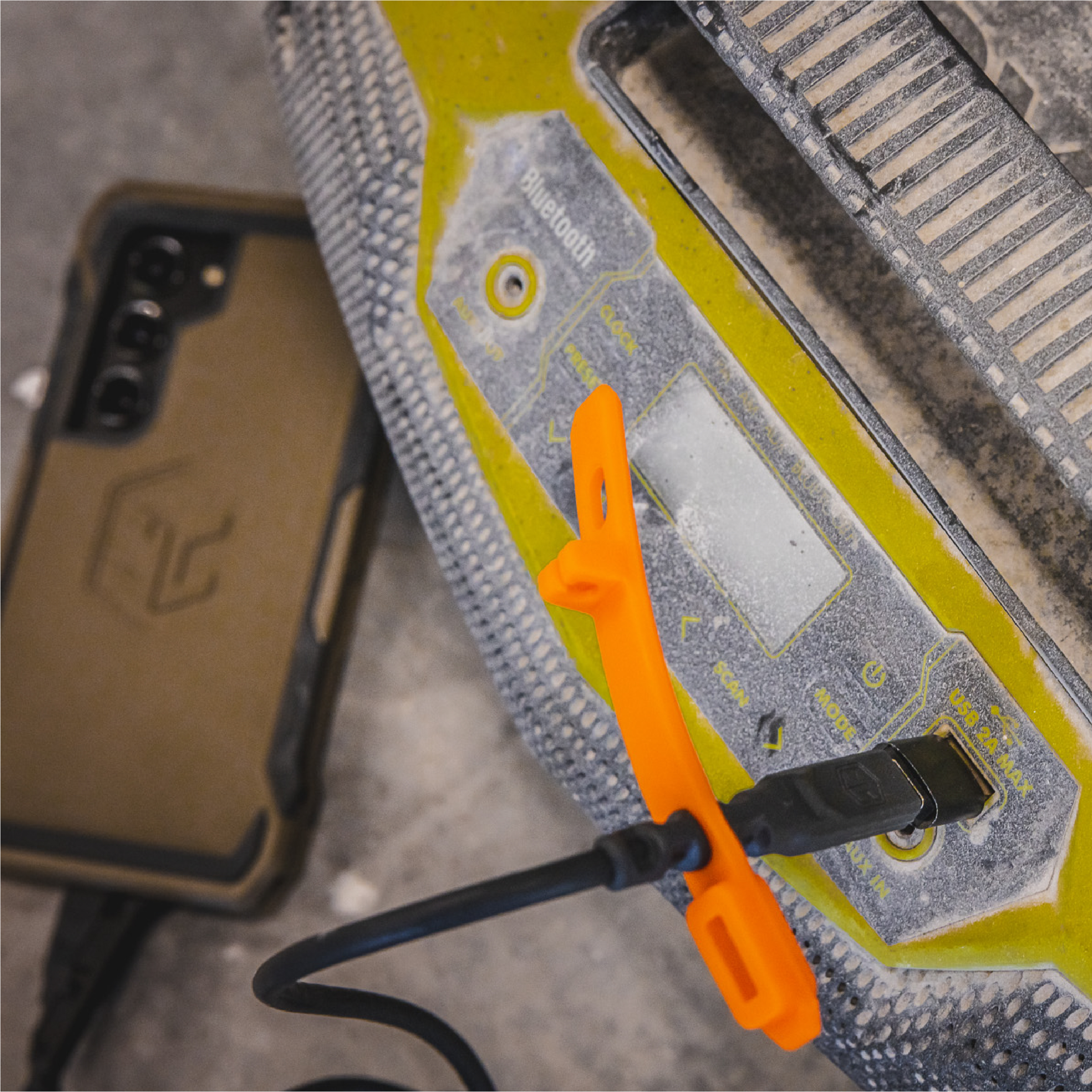 実物　Juggernaut Case Galaxy S6用ケース　充電ケーブル Yahoo!オークション - 【実物】 Juggernaut Case Galaxy S6