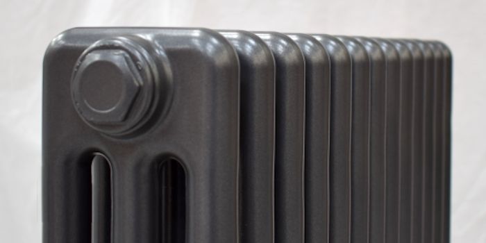 Trade Essentials Metallic Grey Column Radiators Image