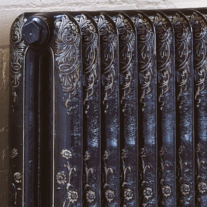 AR-PRC790-2-CU00 - Arroll Daisy 2 Column Cast Iron Radiator H794mm x W749mm