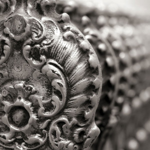 CA-AN985-CU00 - Carron Antoinette 1 Column Cast Iron Radiator H985mm x W338mm