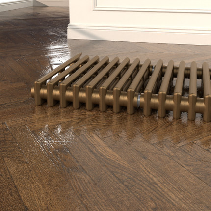 Evenly tightening the top and bottom joints of a cast iron radiator