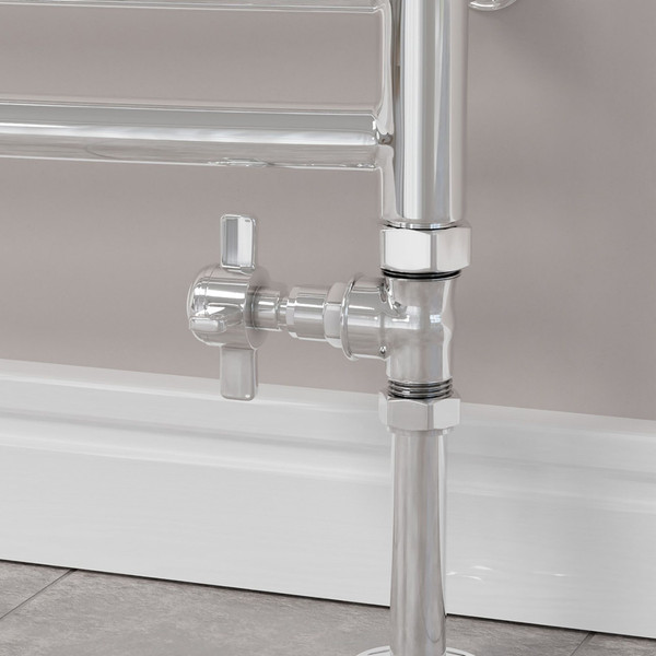 T-MAN-065-ST-C-CU00 - Winkworth Traditional Manual Straight Chrome Radiator Valves With Sleeves