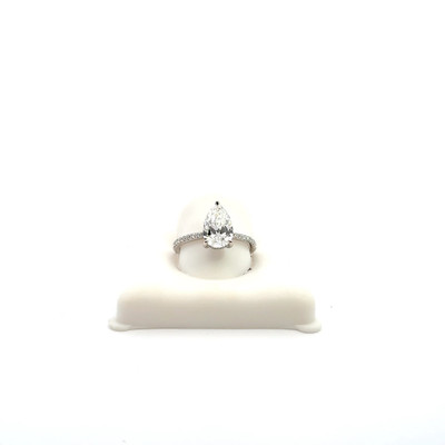 2.29ct Pear Shape Platinum Diamond Ring-1 2.29ct Pear Shape Platinum Diamond Ring-1