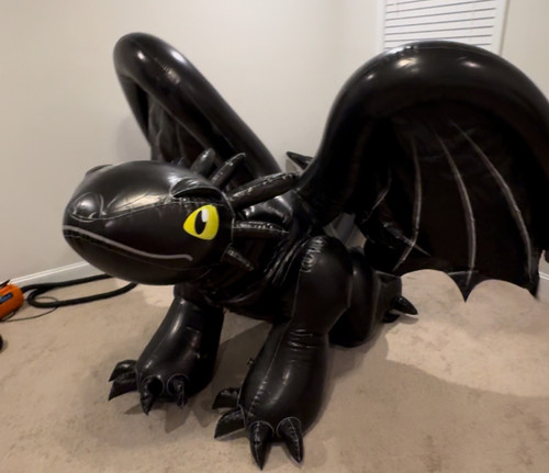 Suit Rental Club - Black Dragon suit