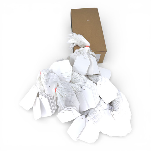 White Strung Parcel Tags with Cotton String – 84 x 51mm Traditional Labels