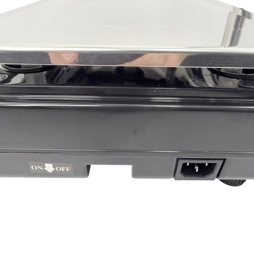 40kg Digital Kitchen Scale Price Computing Retail Food Weighing UK, close product view against a light background