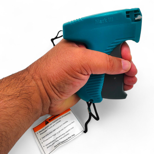 Avery Dennison Mark III 10651 Tagging Gun – Retail Label Tool with Needle