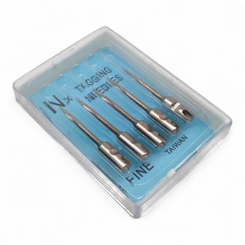 5x Fine Tagging Gun Needles, close product view on a white background