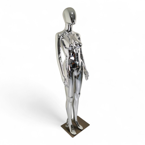 Female Faceless Chrome Display Egg Head Mannequin –Sleek Retail Showcase