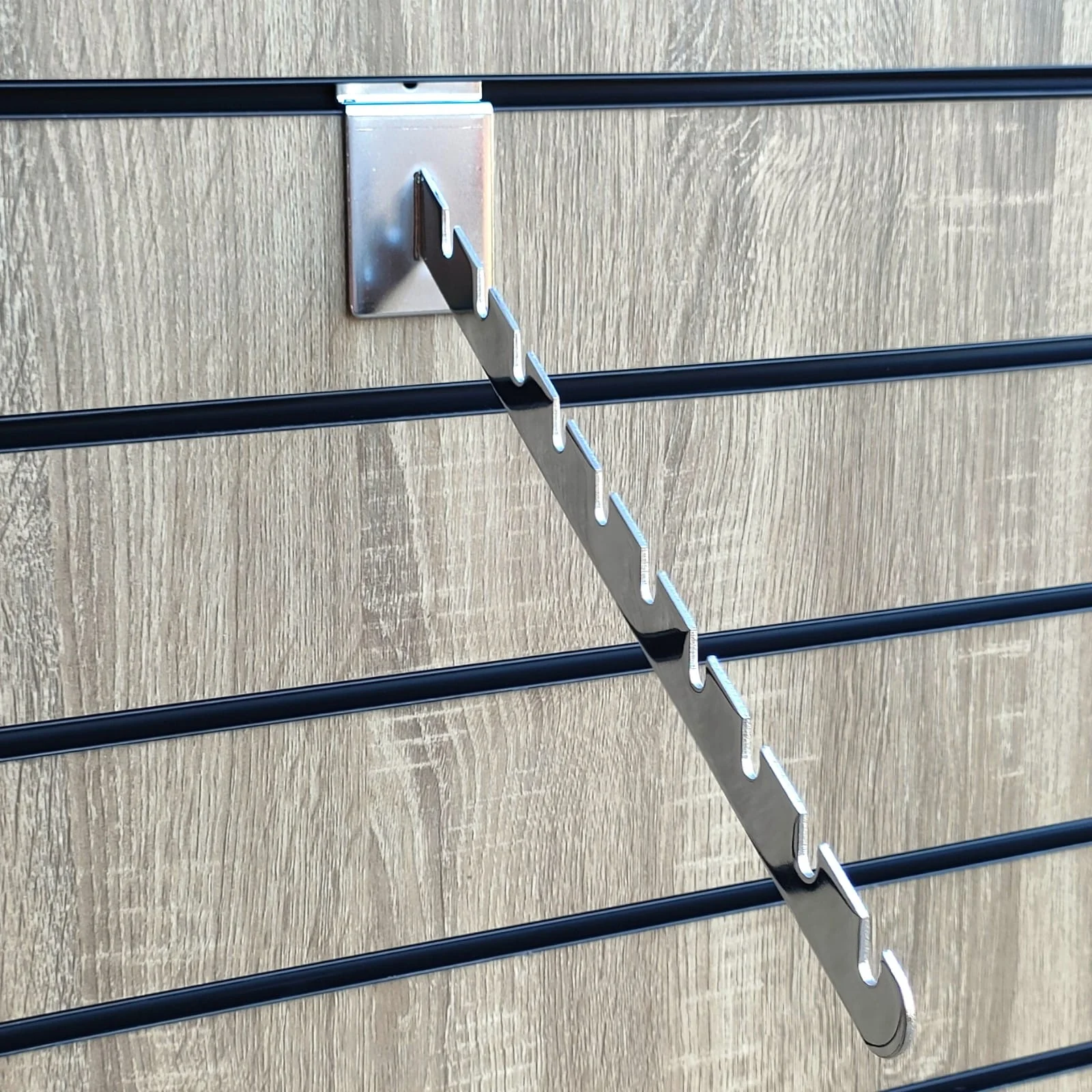 10 Notched Sloping Arm For Slatwall