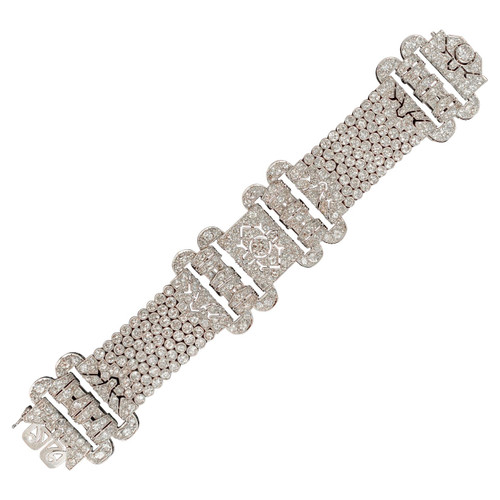 Art Deco 22 Carats Diamond Honeycomb Buckle Bracelet Platinum Europe 1920s 1930s