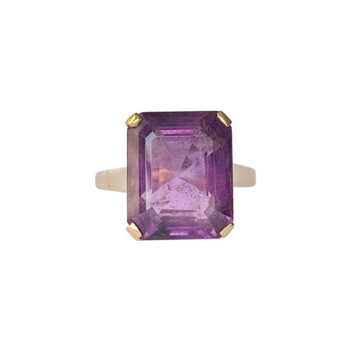 Art Deco Amethyst 9 Carat Gold Cocktail Ring