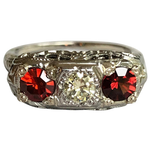 Antique Art Deco Filigree 3-Stone Diamond Spinel Ring 18 Karat