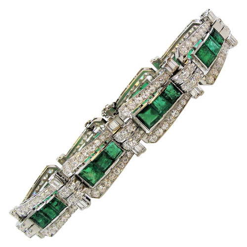 Art Deco 28.00 Carat Total Emerald and Diamond White Gold Link Bracelet