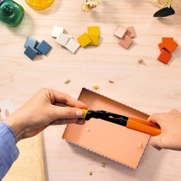 Atelier 72 ψηφιδωτό σε ξύλινη βάση Πεταλούδα