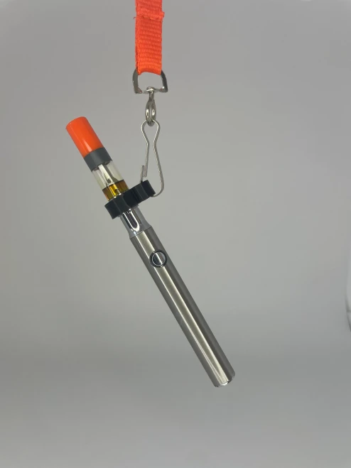 niversal Vape Pen Lanyard: Pocket Wearable Holder for 510 Disposable Cartridges | Kush Kitteh
