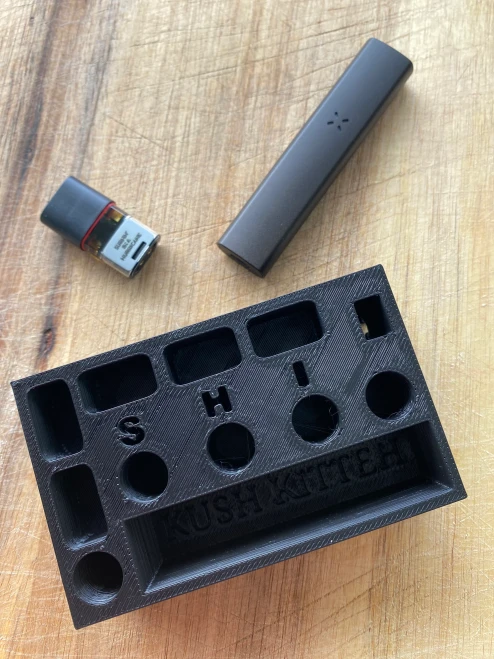 Kush Kitteh Pax Era 3D-printed desktop organizer stand and 5-slot 510 cartridge holder.