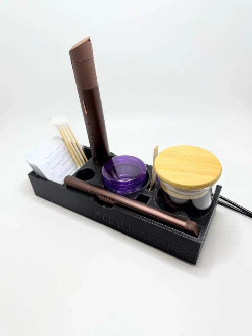 Puffco Pivot Desktop Organizer Dock: Charging Station and Storage Stand | Kush Kitteh