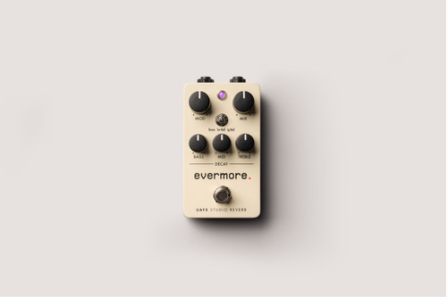 Universal Audio Evermore Studio Reverb Pedal