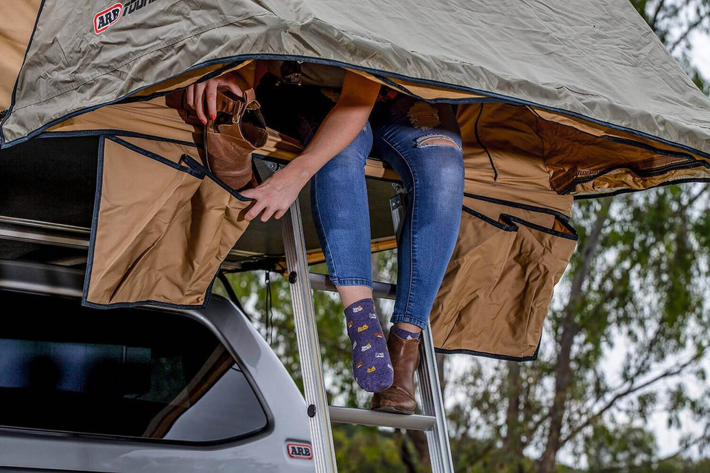 ARB Simpson III Rooftop Tent with Annex 803804 