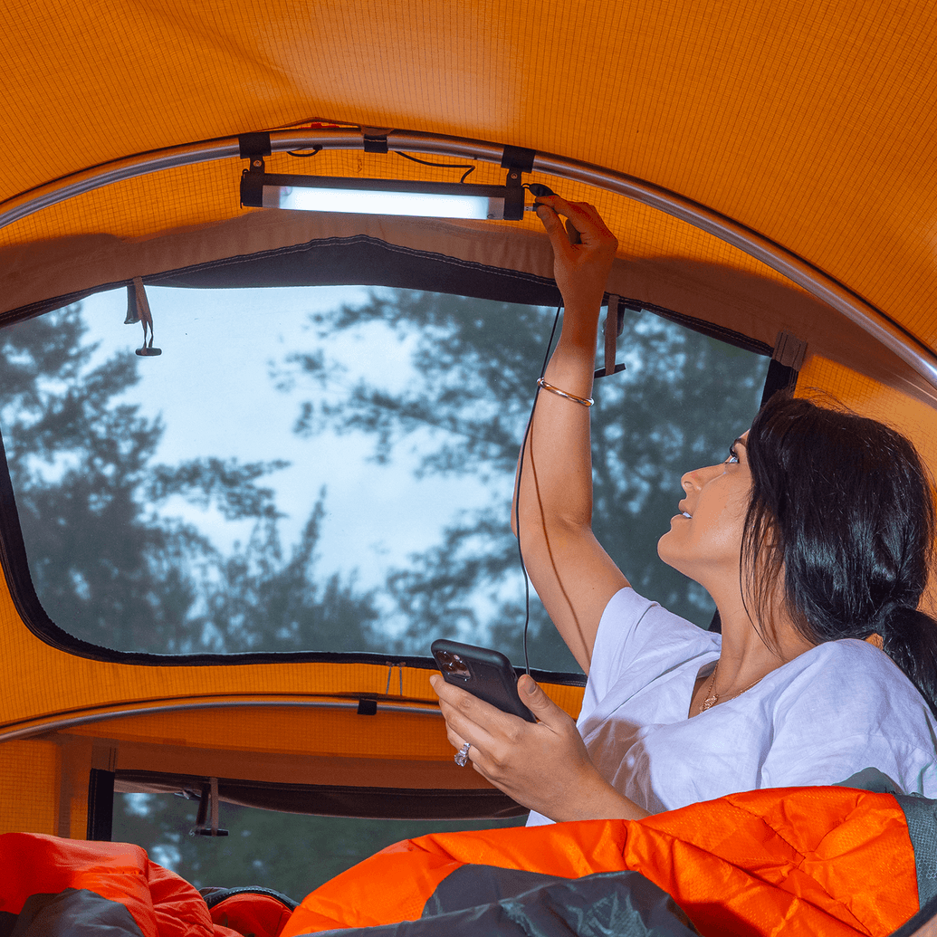 Rooftop Tent and Awning Light 803301