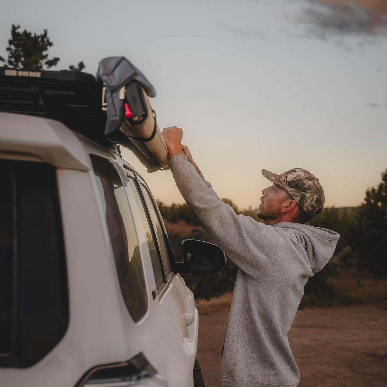 ARB - 814409 - Awning With Light