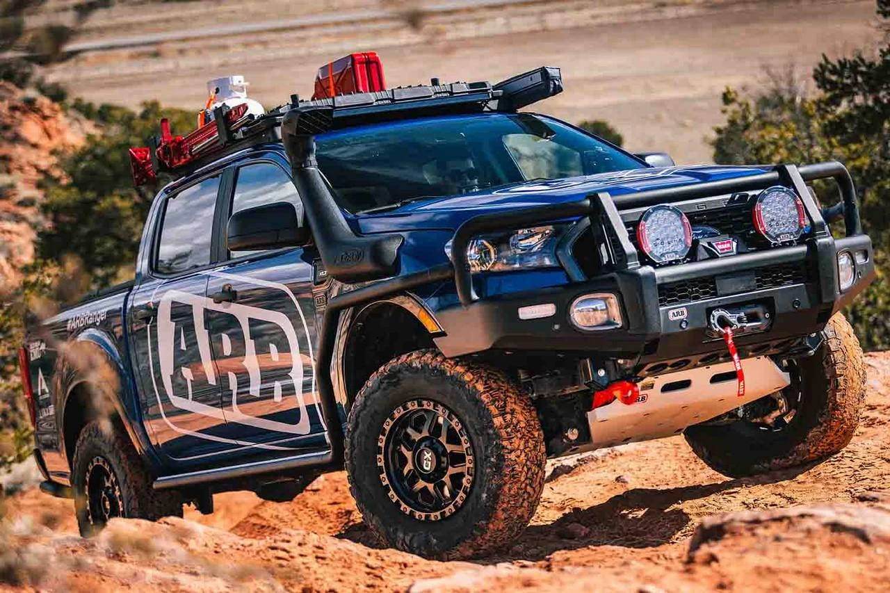ARB 4x4 Accessories Base Rack Kit with Mount and Deflector 49x51 ...